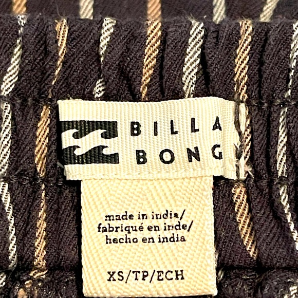 “BILLABONG” LADIES ADJUSTABLE STRIPED SHORTS WITH POCKETS & DRAW STRING, SIZE XS - Picture 3 of 4